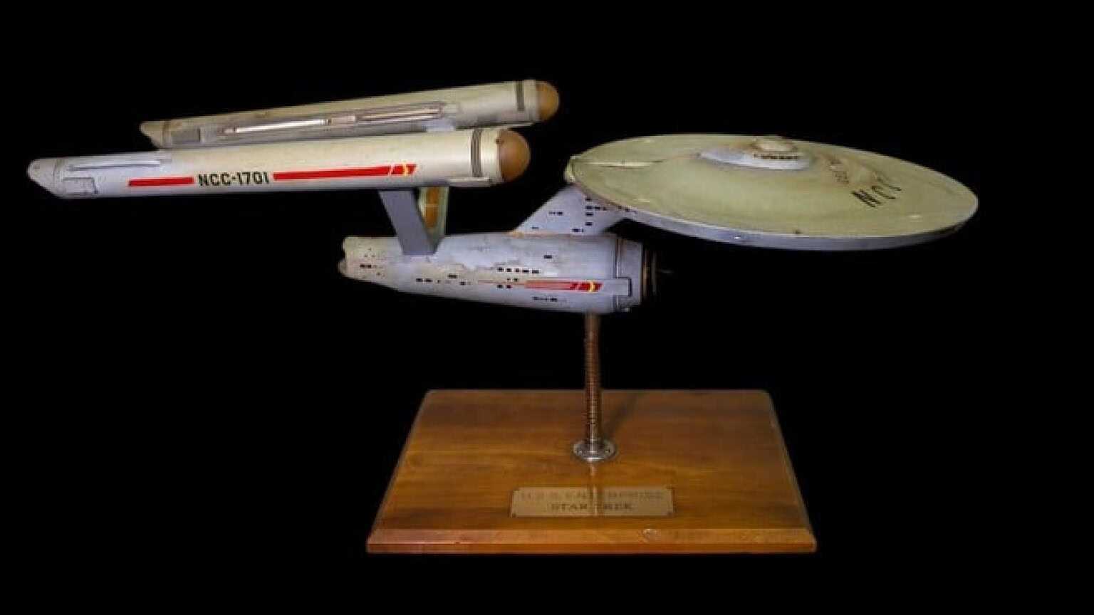 Enterprise di Star Trek: il modello originale ritrovato va al MIT