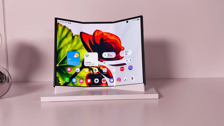 Galaxy Z TriFold 2 nel 2027: più sottile e prezzo simile