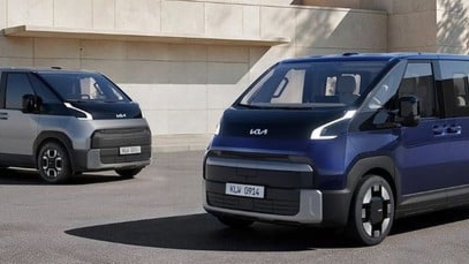 Kia PV7: il van elettrico da 9 posti con 460 km di autonomia
