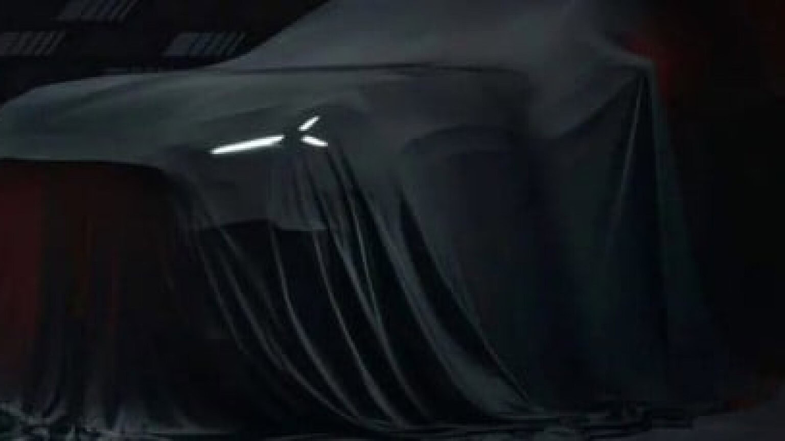 Mercedes-AMG GT SUV: debutto il 17 ottobre con base AMG.EA