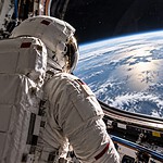 Astronauti e danni alle ossa: 90 giorni in orbita possono essere pericolosi