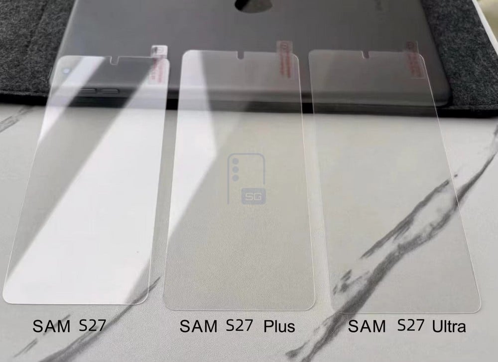 Galaxy S27 Galaxy S27, le pellicole anticipano i display: manca il Pro