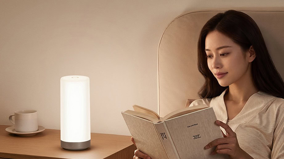 Mijia Bedside Lamp 3 - dettaglio Xiaomi Mijia Bedside Lamp 3: luce simile al 98% a quella del sole