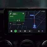 Gemini su Android Auto cambia look: animazione a tutta larghezza