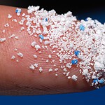Microplastiche, bollire e filtrare l'acqua ne elimina fino al 90%