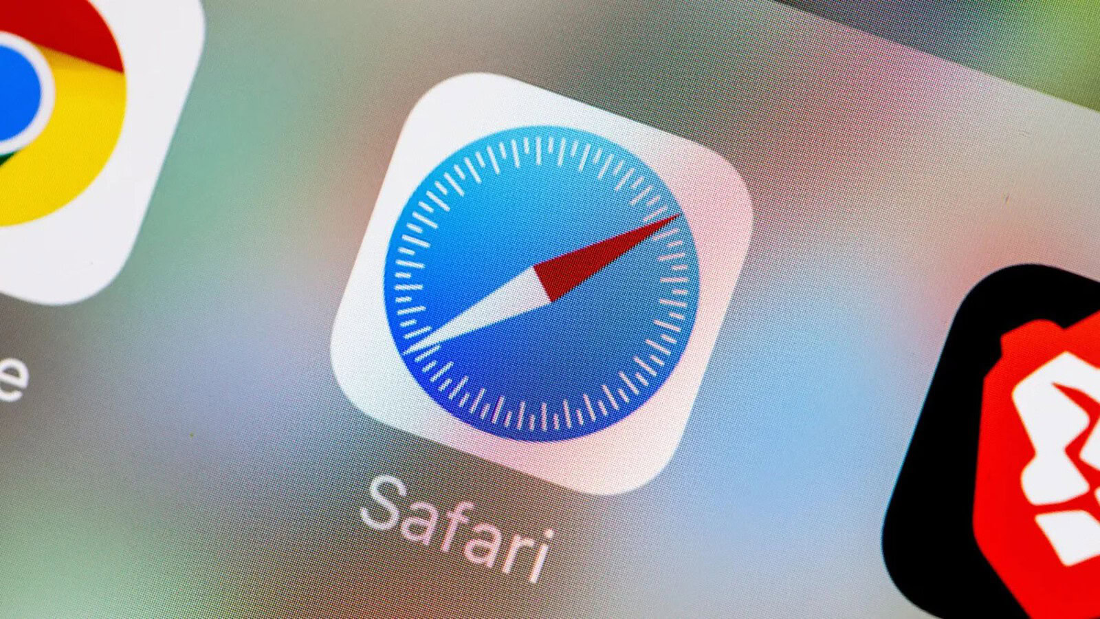 Safari su iOS 27.2 potrebbe scovare i banner Google per Chrome
