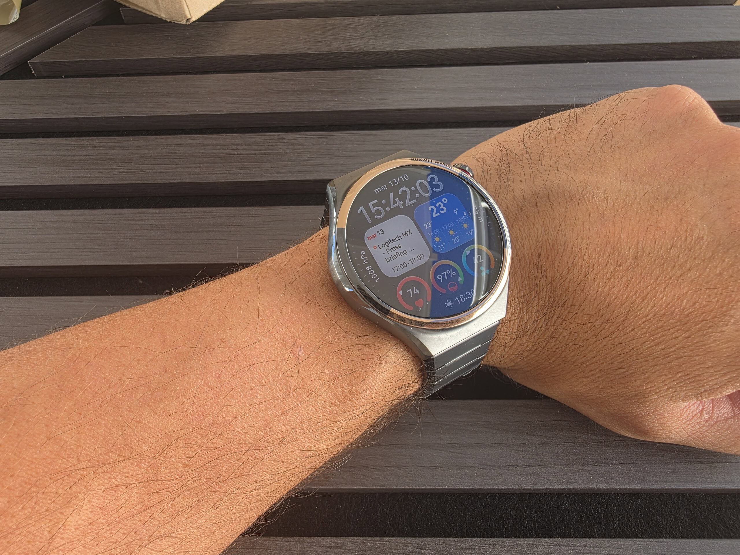 Huawei Watch 6 Pro Huawei Watch 6 Pro