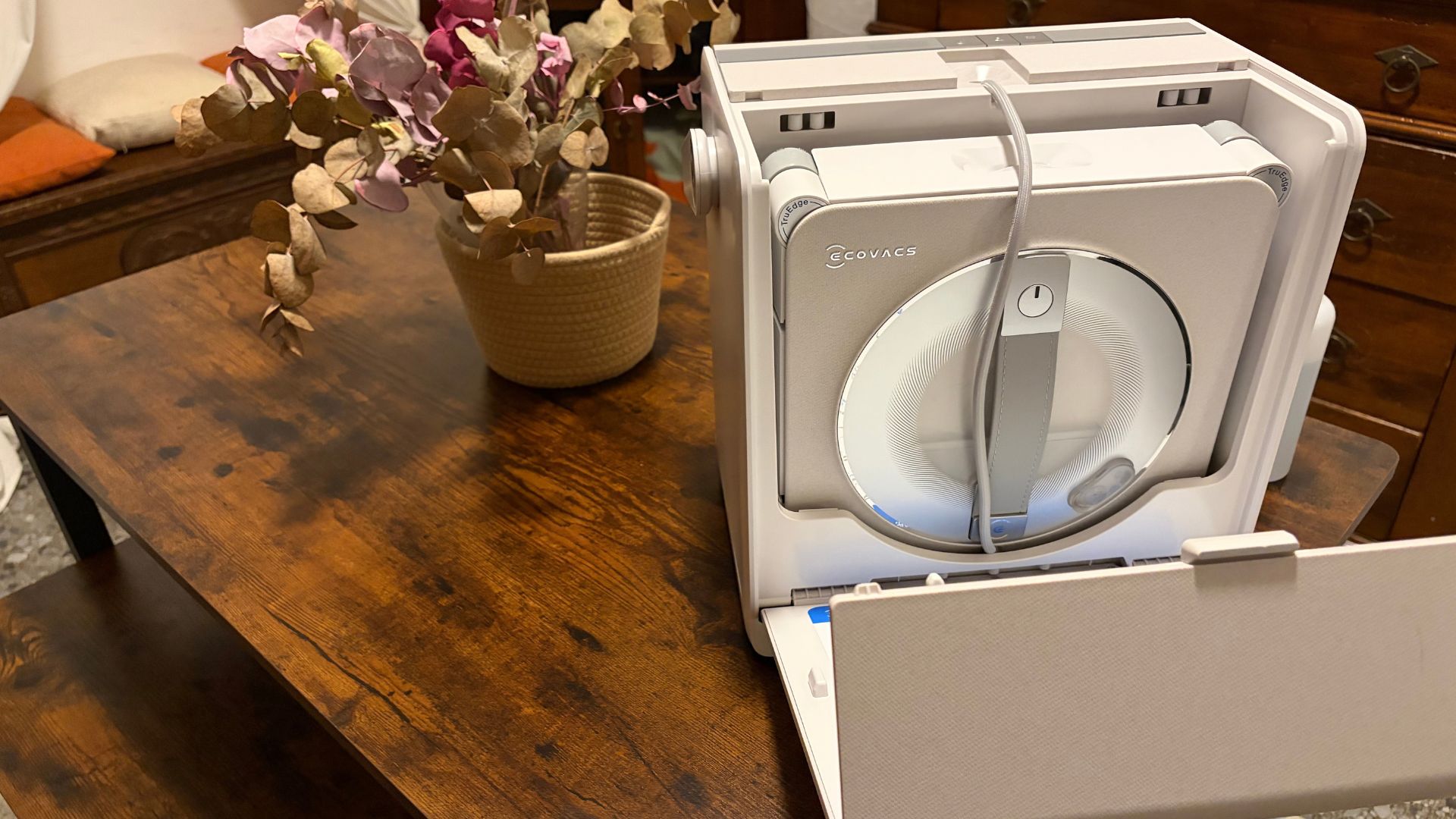 Ecovacs Winbot W2S Pro Omni