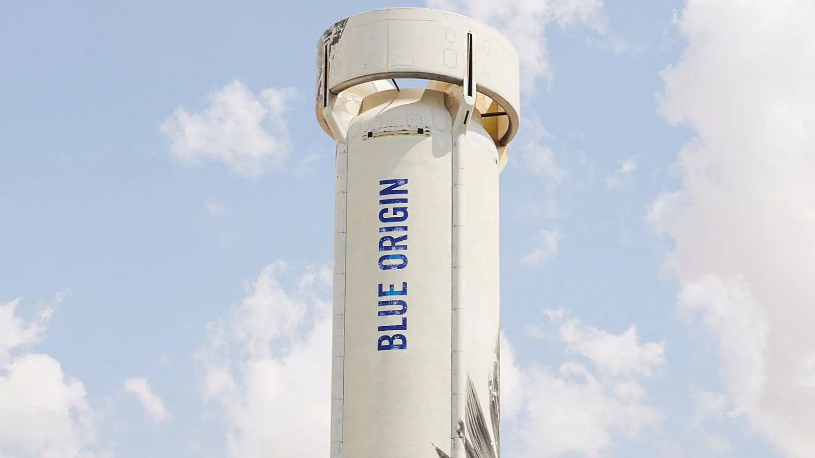 Blue Origin prepara una capsula per astronauti: test con la NASA