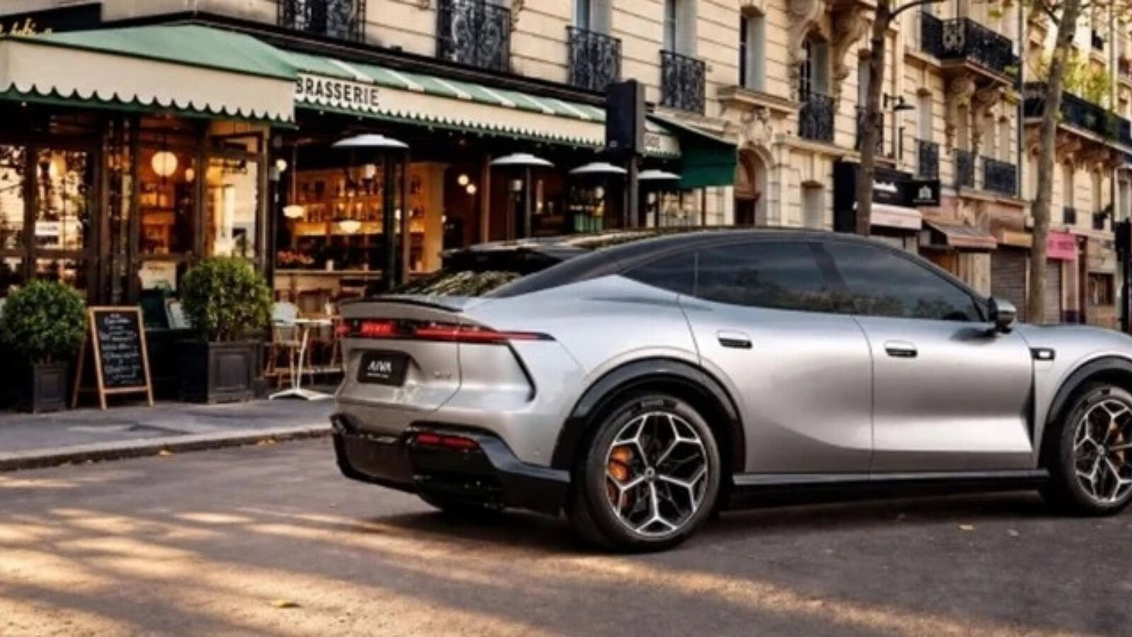 Aiva ME7, il SUV elettrico con CATL che ricorda la Porsche Macan