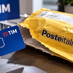 TIM: la SIM ora arriva a casa in una busta di Poste Italiane