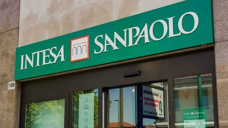 Intesa Sanpaolo, disservizio oggi: accesso al conto e app in tilt