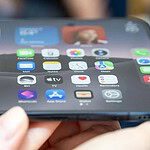 iPhone Duo, la cerniera da oltre 100 componenti raffredda il chip