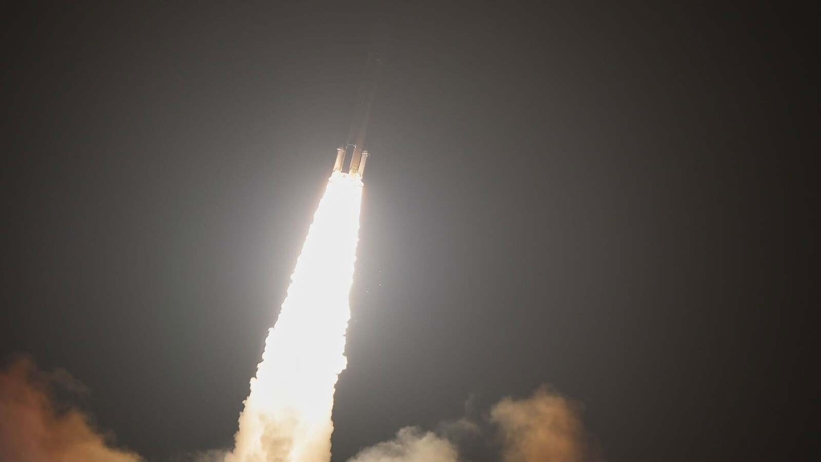 Sonda MMX in volo