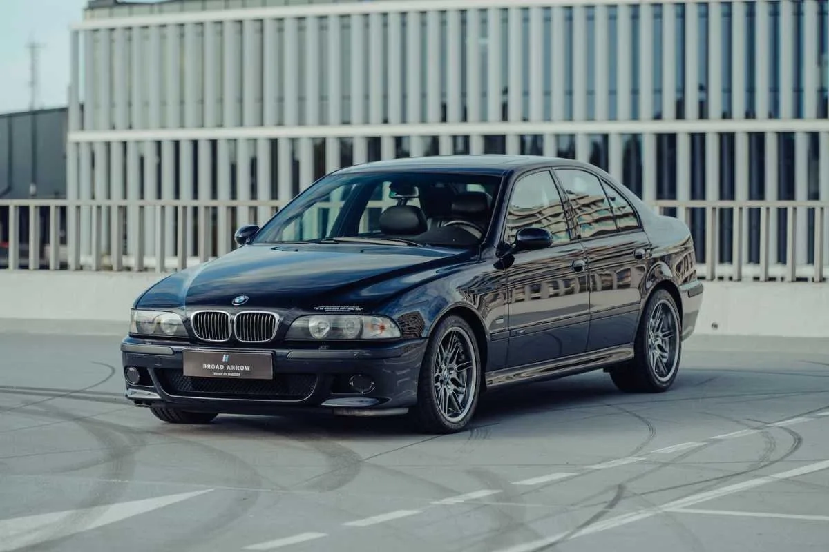BMW M5 E39 BMW M5 E39 di Karl Piëch all'asta: esemplare segreto con motore W10 da 480 CV