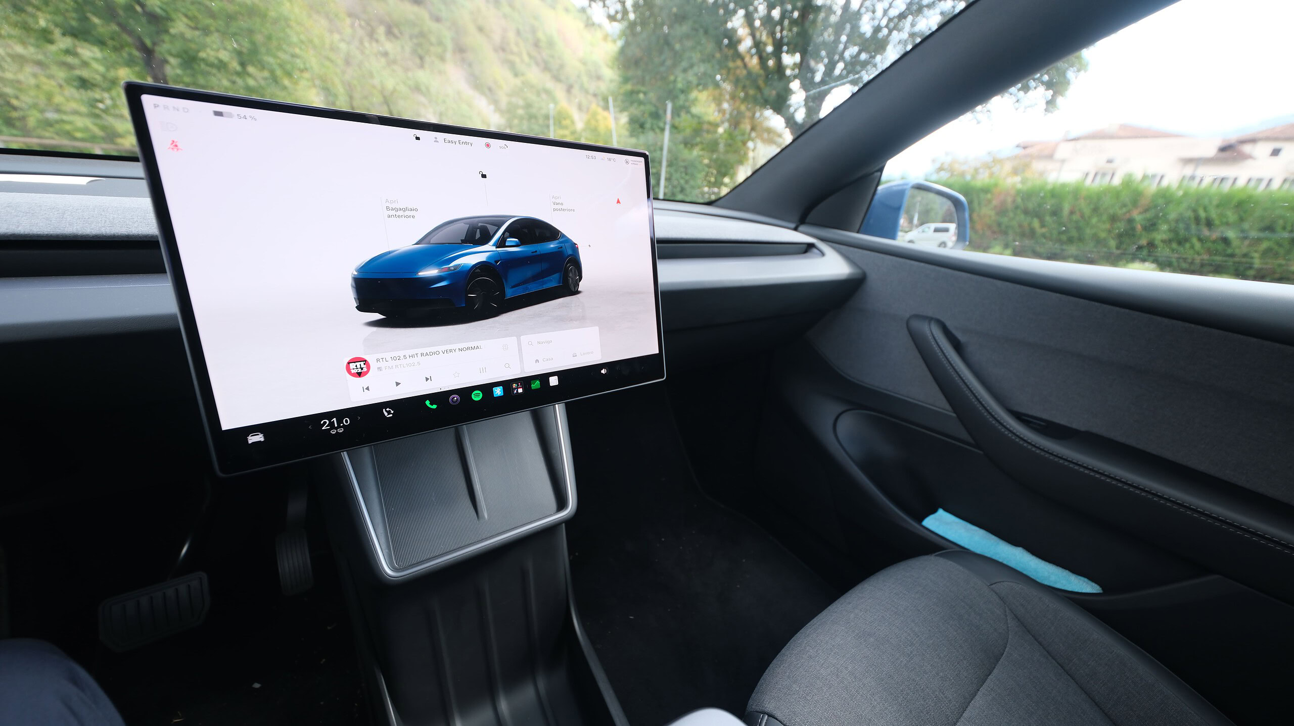 tesla - immagine 45 tesla - immagine 45