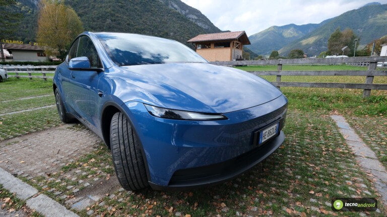 tesla - immagine 37 tesla - immagine 43