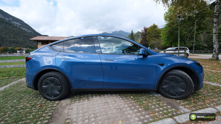 tesla - immagine 28 tesla - immagine 29