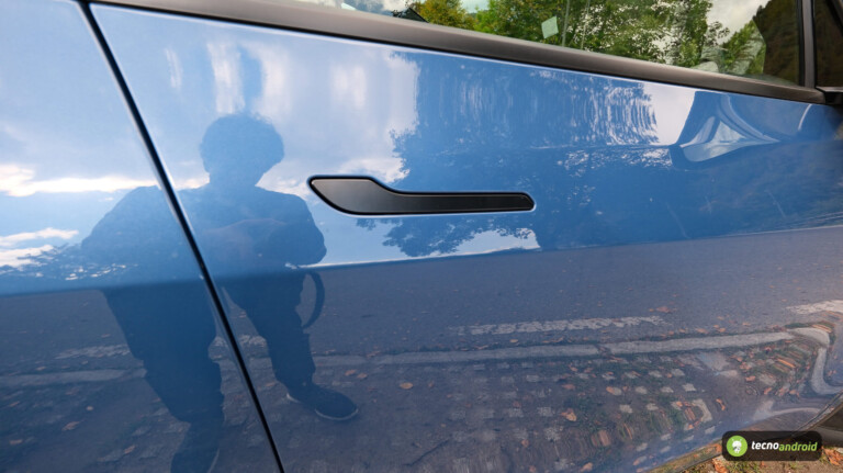 tesla - immagine 27 tesla - immagine 28