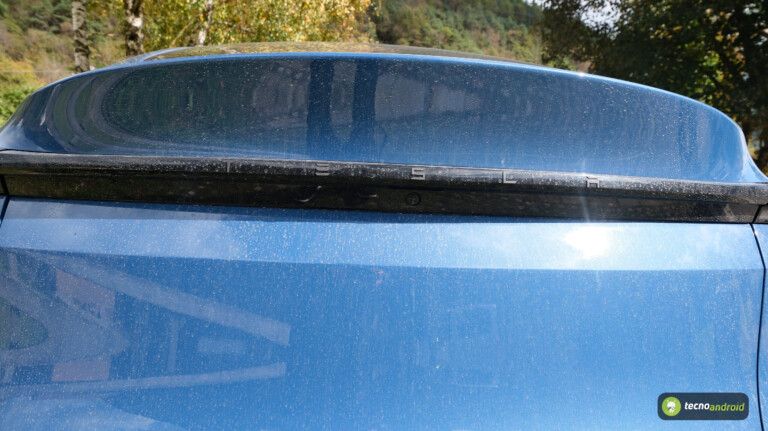tesla - immagine 23 tesla - immagine 24
