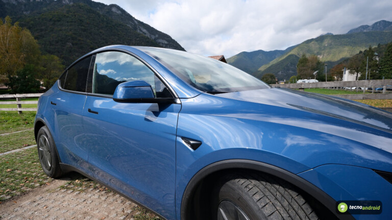 tesla - immagine 31 tesla - immagine 35