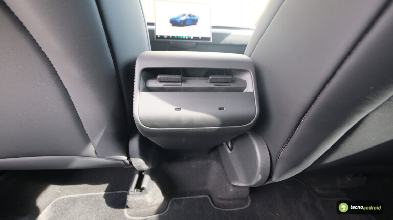 tesla - immagine 15 tesla - immagine 31