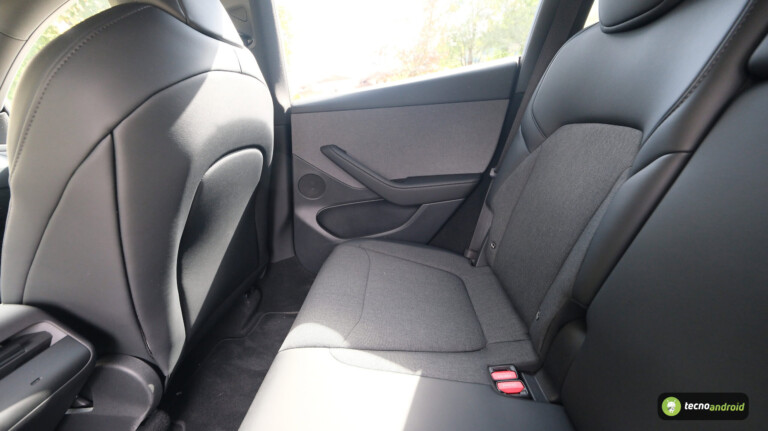 tesla - immagine 14 tesla - immagine 30