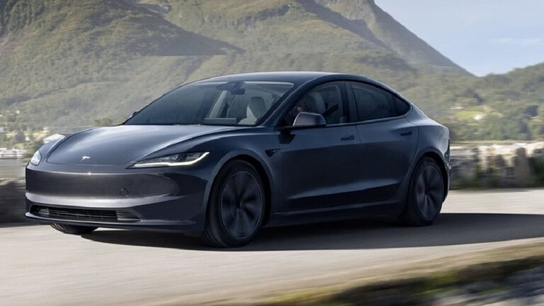 Tesla ottiene 30 miliardi di credito ma non prevede di usarli