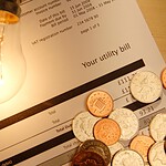 Bolletta luce, rincaro del 37,3% per i clienti vulnerabili