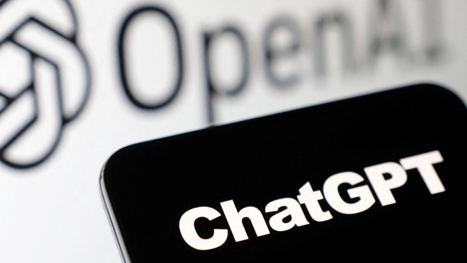 ChatGPT Pro, stesso prezzo ma metà capacità per i nuovi utenti