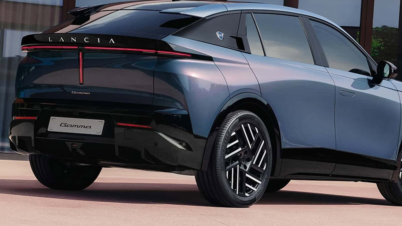 Lancia Gamma a Parigi: la HF Integrale da 375 CV è un record
