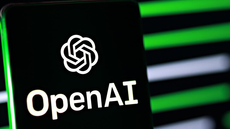 OpenAI licenzia tre dipendenti della sicurezza per fuga di dati