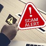 Multe false con codice QR: il sito clone che ruba i dati bancari