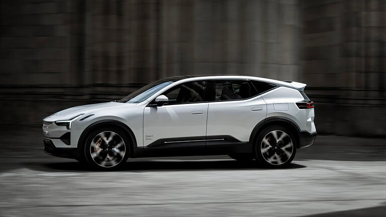 Polestar Charge, nuovi abbonamenti e 1,25 milioni di colonnine