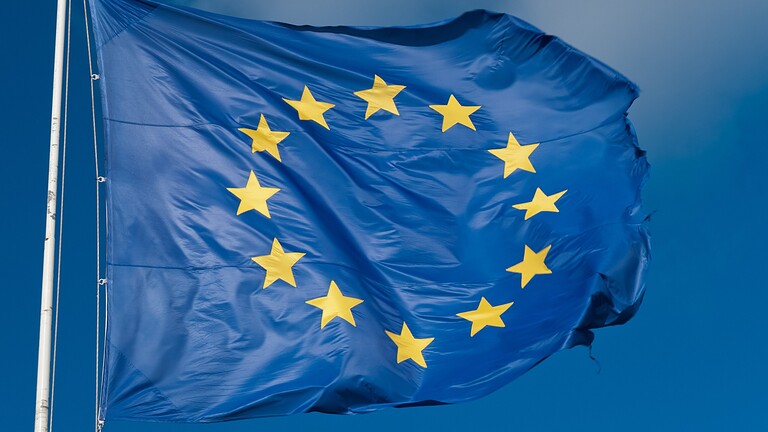 Nudifier app vietate in Ue dal 2 dicembre: nessuna tolleranza