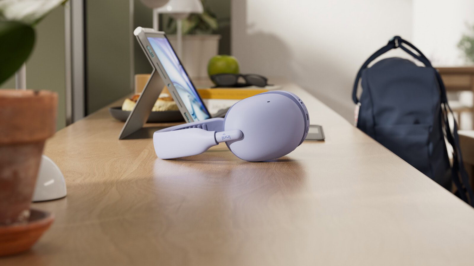 Logitech Zone Vibe Pro, cuffie tra lavoro, musica e cancellazione del rumore