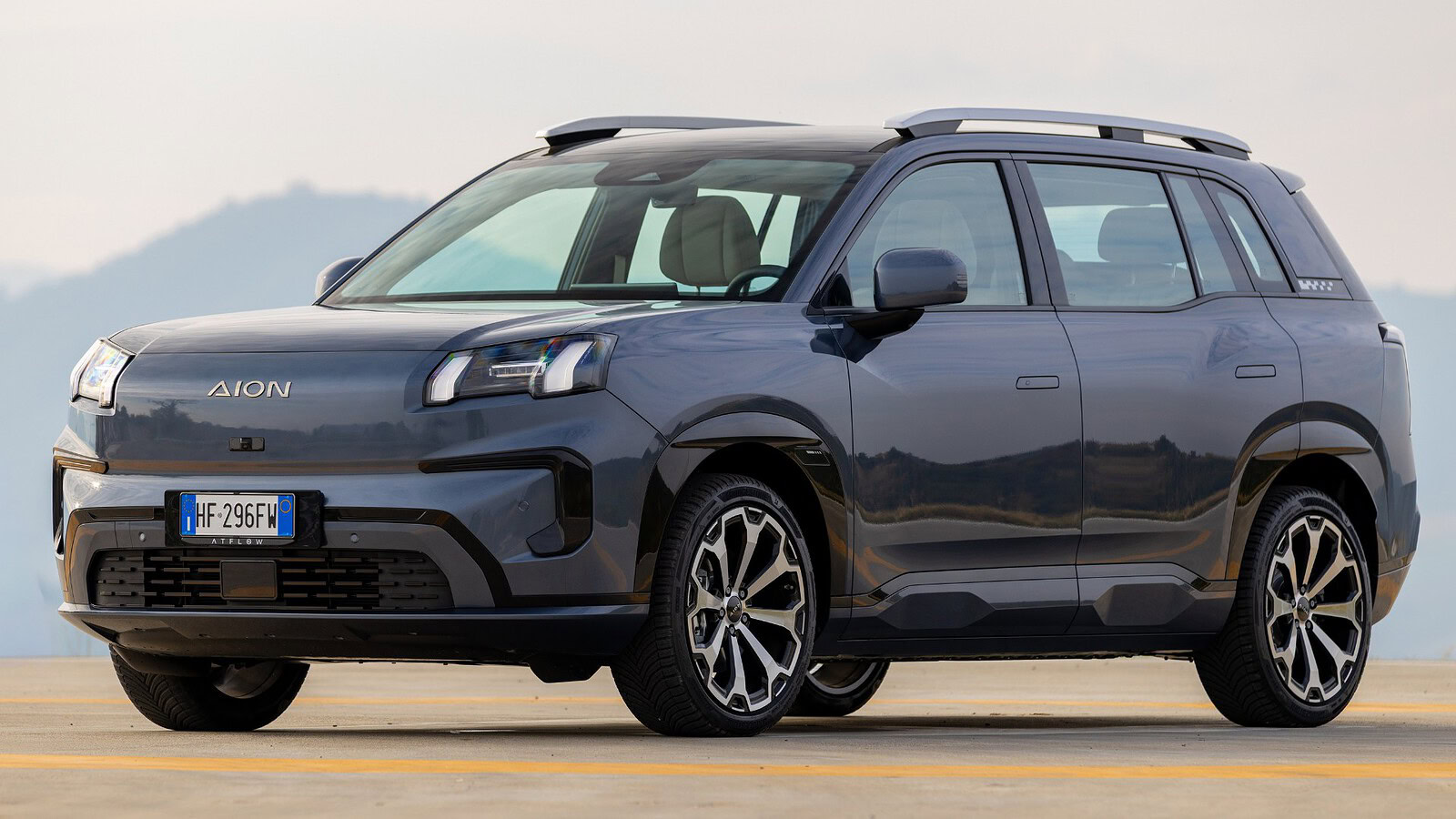 GAC AION V arriva in Italia: 510 km di autonomia e 180 kW