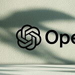 OpenAI, causa sui dati dei minori: risarcimento chiesto in token