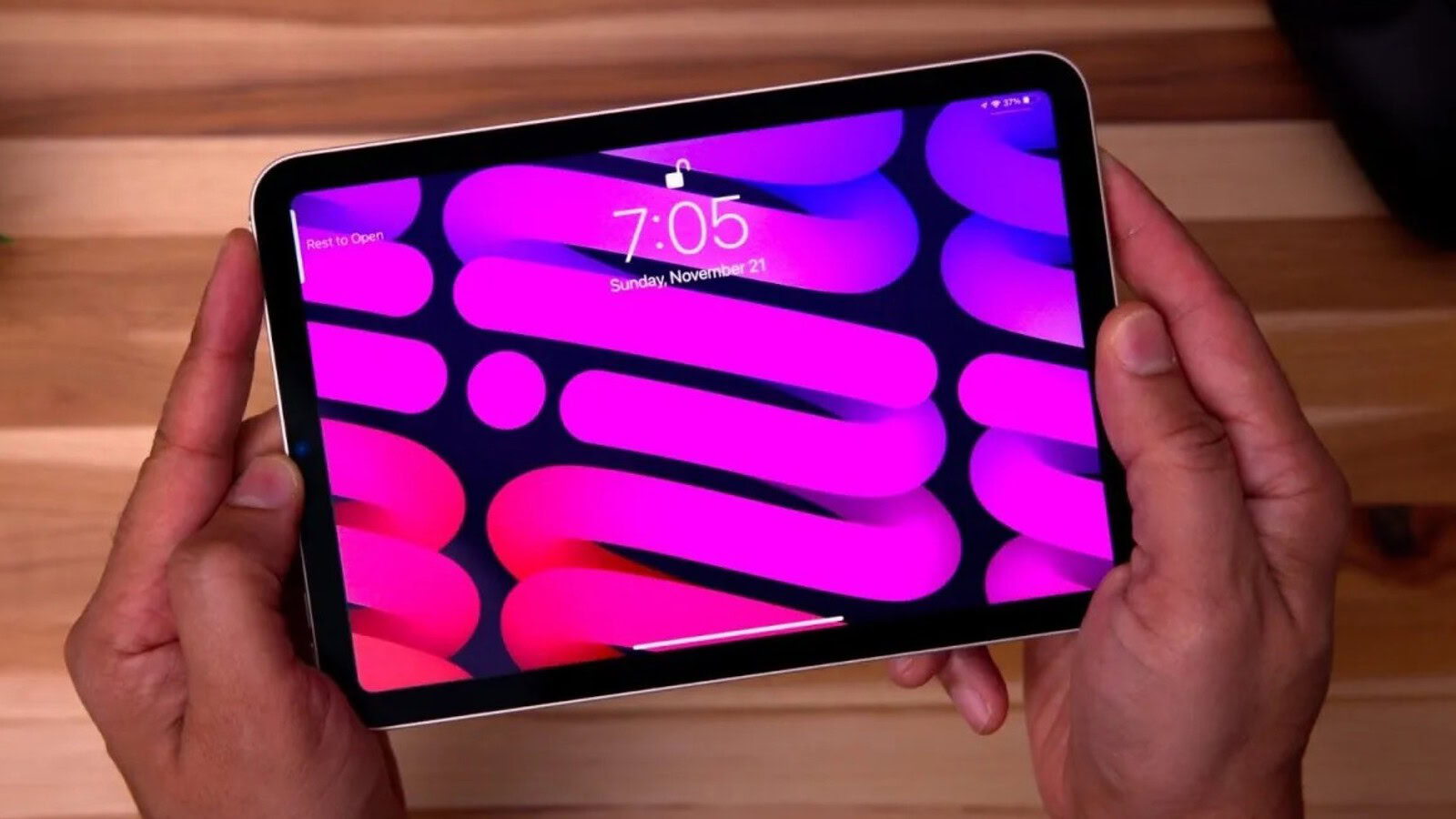 iPad mini 8 OLED, Apple ha testato anche un display a 120Hz