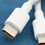 Cavi USB C, alcuni hanno bisogno di un aggiornamento firmware