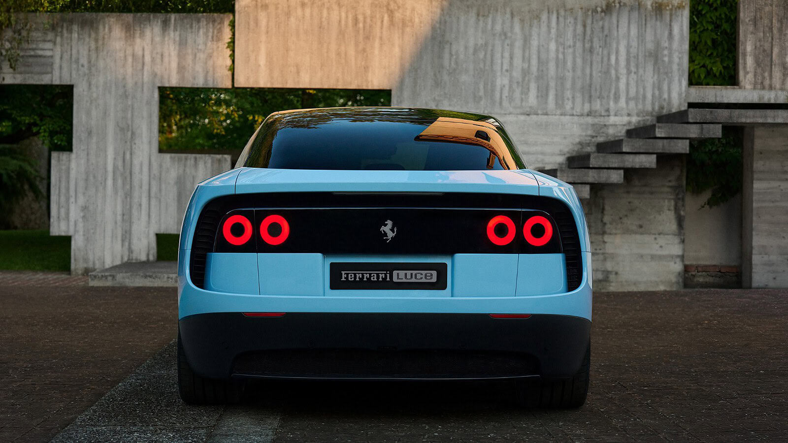 Ferrari Luce, James May promuove la prima elettrica del Cavallino
