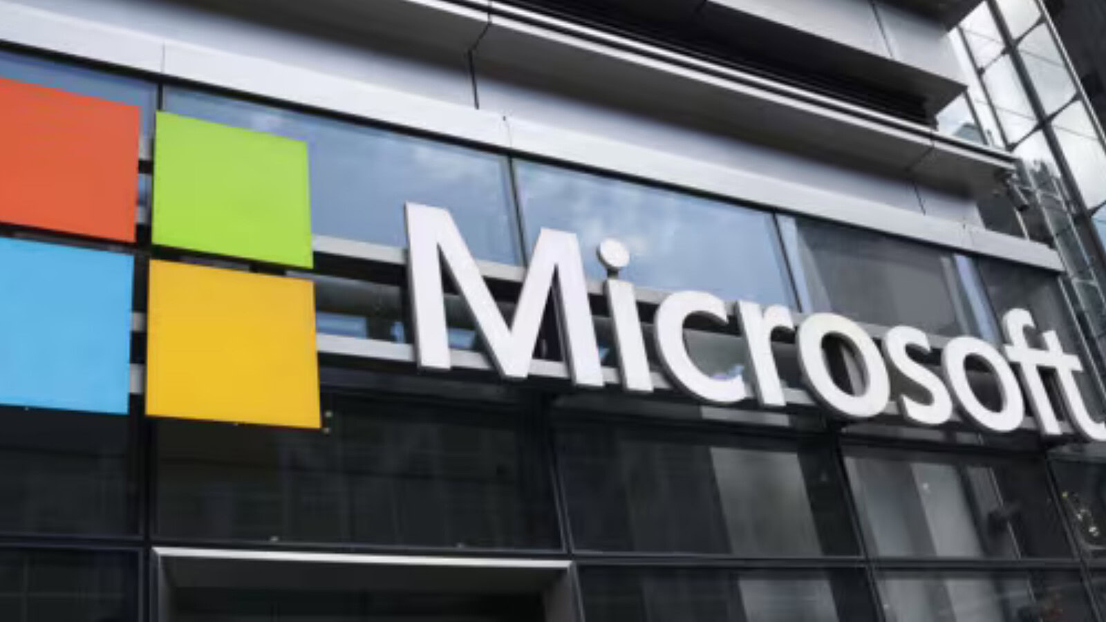 Microsoft, manager Xbox: chi rifiuta l'IA non guidi un'azienda