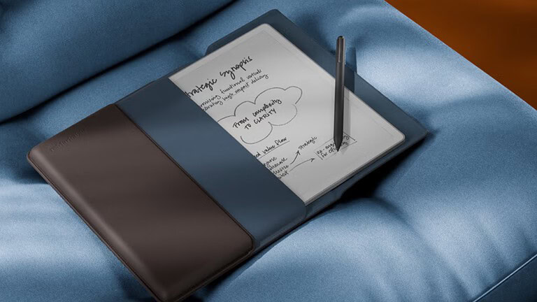 reMarkable Paper Pure, arriva la custodia in pelle marrone