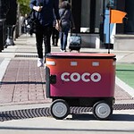 Coco e Serve Robotics, class action a Chicago sui dati biometrici