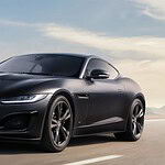 Jaguar e Porsche contro le auto cinesi: la strategia del lusso