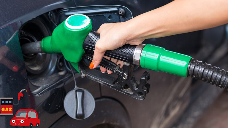 Stop benzina e diesel 2035, l'UE apre ai carburanti rinnovabili