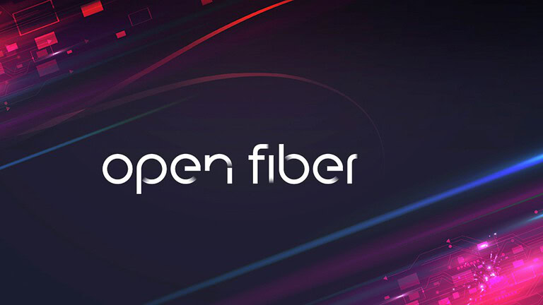 Open Fiber paga 120 euro agli operatori per ogni cliente in FTTH