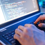 Attacco hacker alla Camera, violate tre email parlamentari