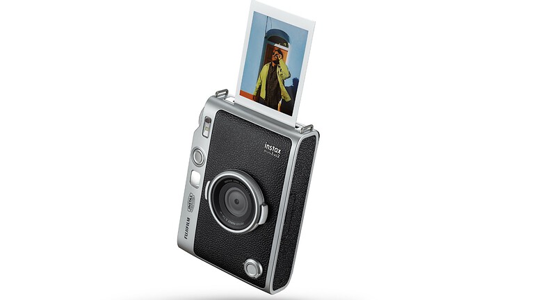 Fujifilm instax mini Evo 2: touchscreen e video prima del click
