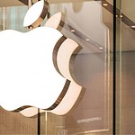 Apple, la memoria storage costa il 550% in più rispetto al 2023